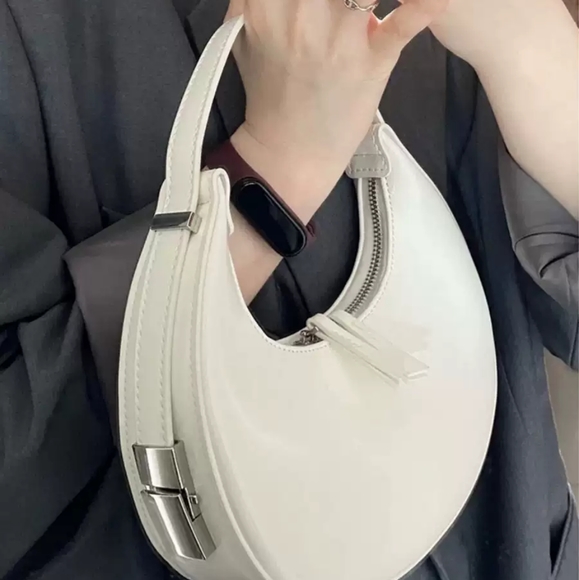 Niche design bag women 2022 new simple personality shoulder bag crescent bag net - Picture 3 of 4